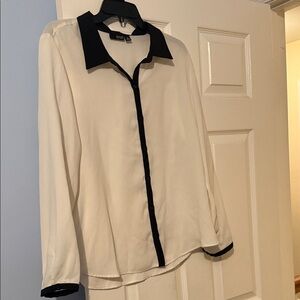 Anna women’s snowdrift/black button down shirt XL